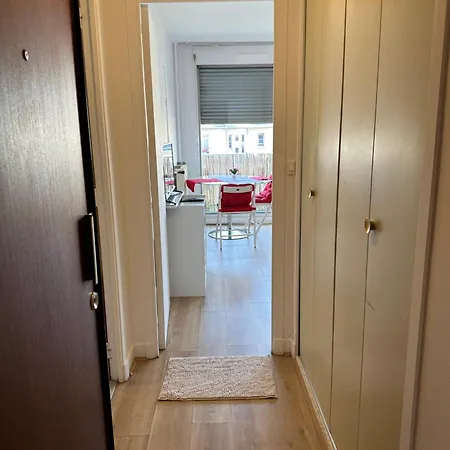 10 Minutes Walk From The Beautiful Eiffel Tower * Paris